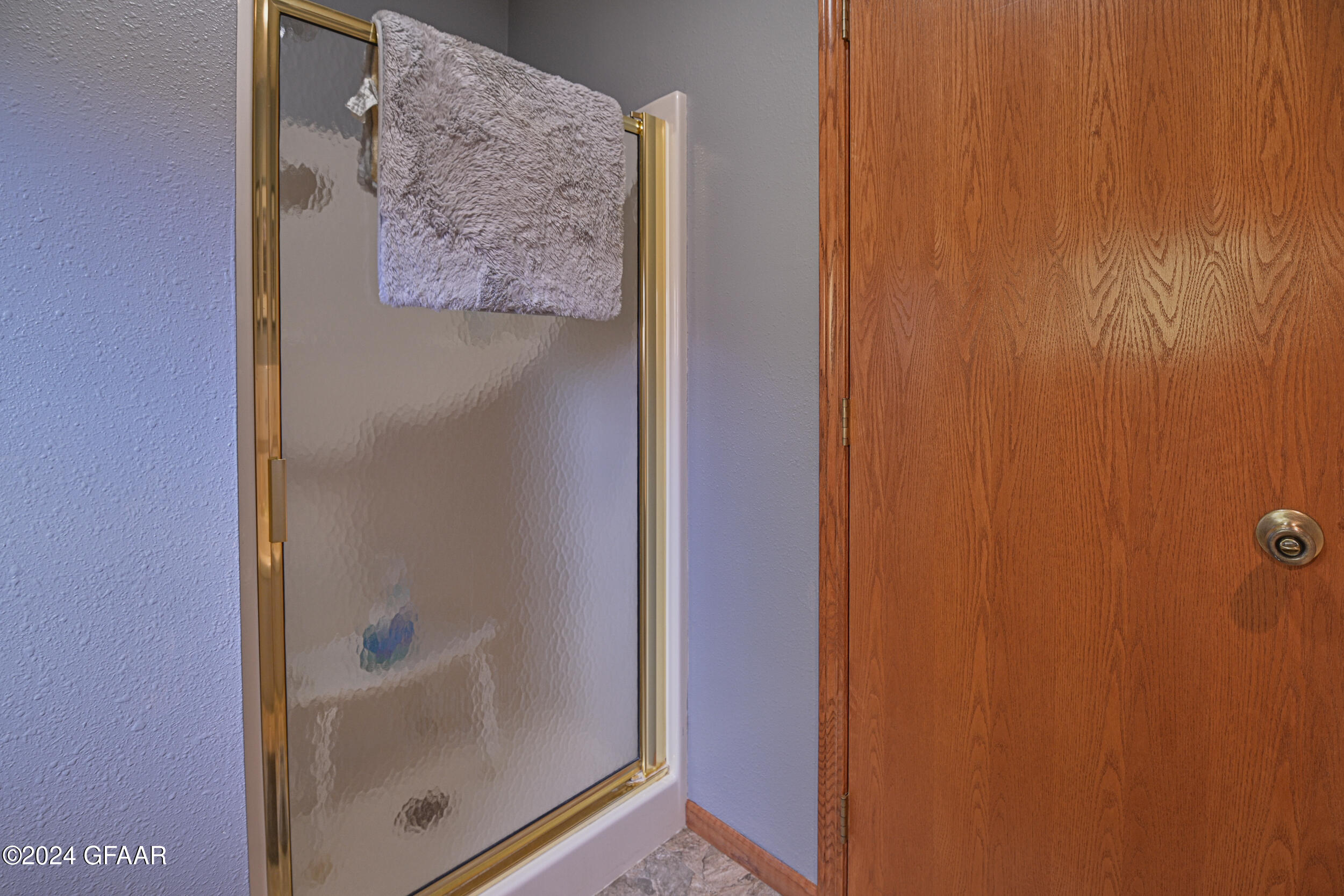 Warren, Minnesota 56762, United States, 3 Bedrooms Bedrooms, ,2 BathroomsBathrooms,Residential,Active,166342