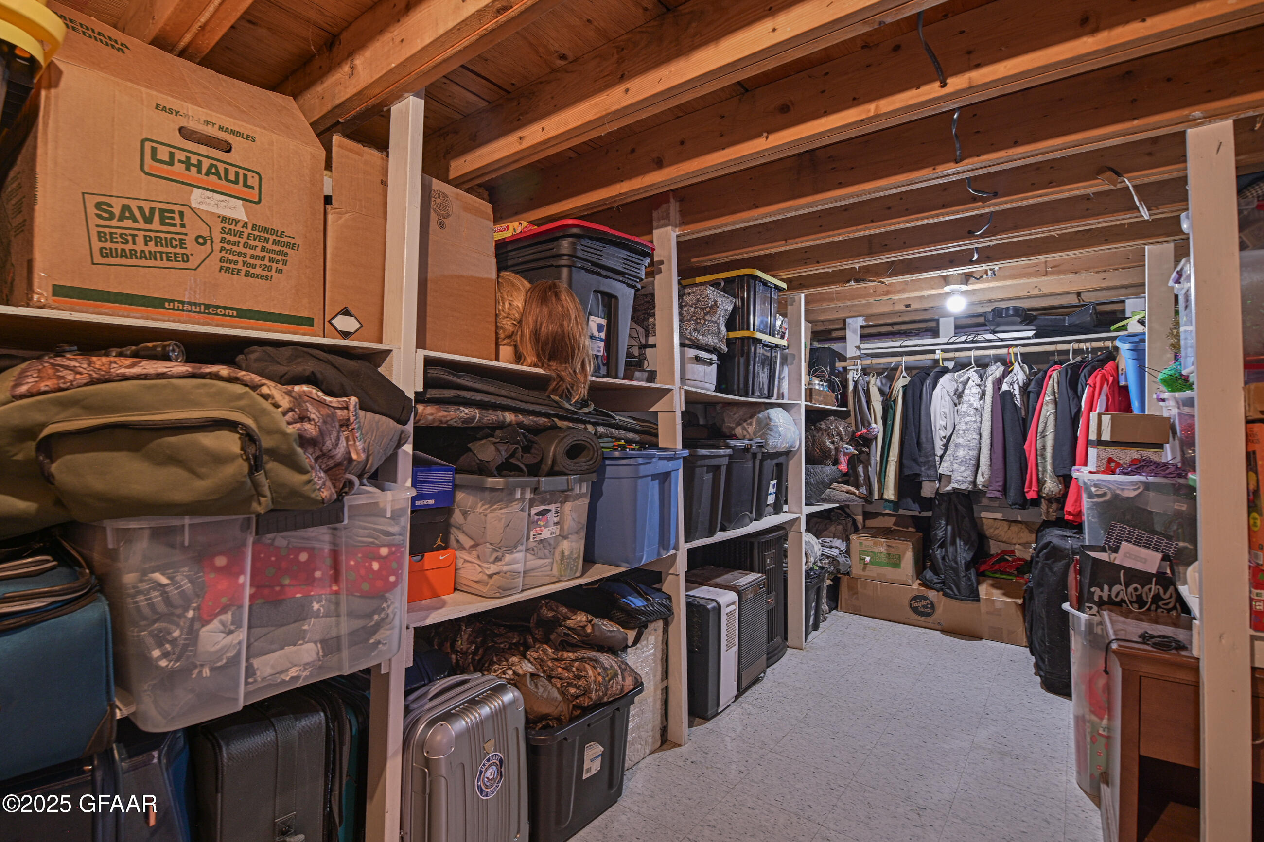 Grand Forks, North Dakota 58201, United States, 4 Bedrooms Bedrooms, ,3 BathroomsBathrooms,Residential,Active,166303