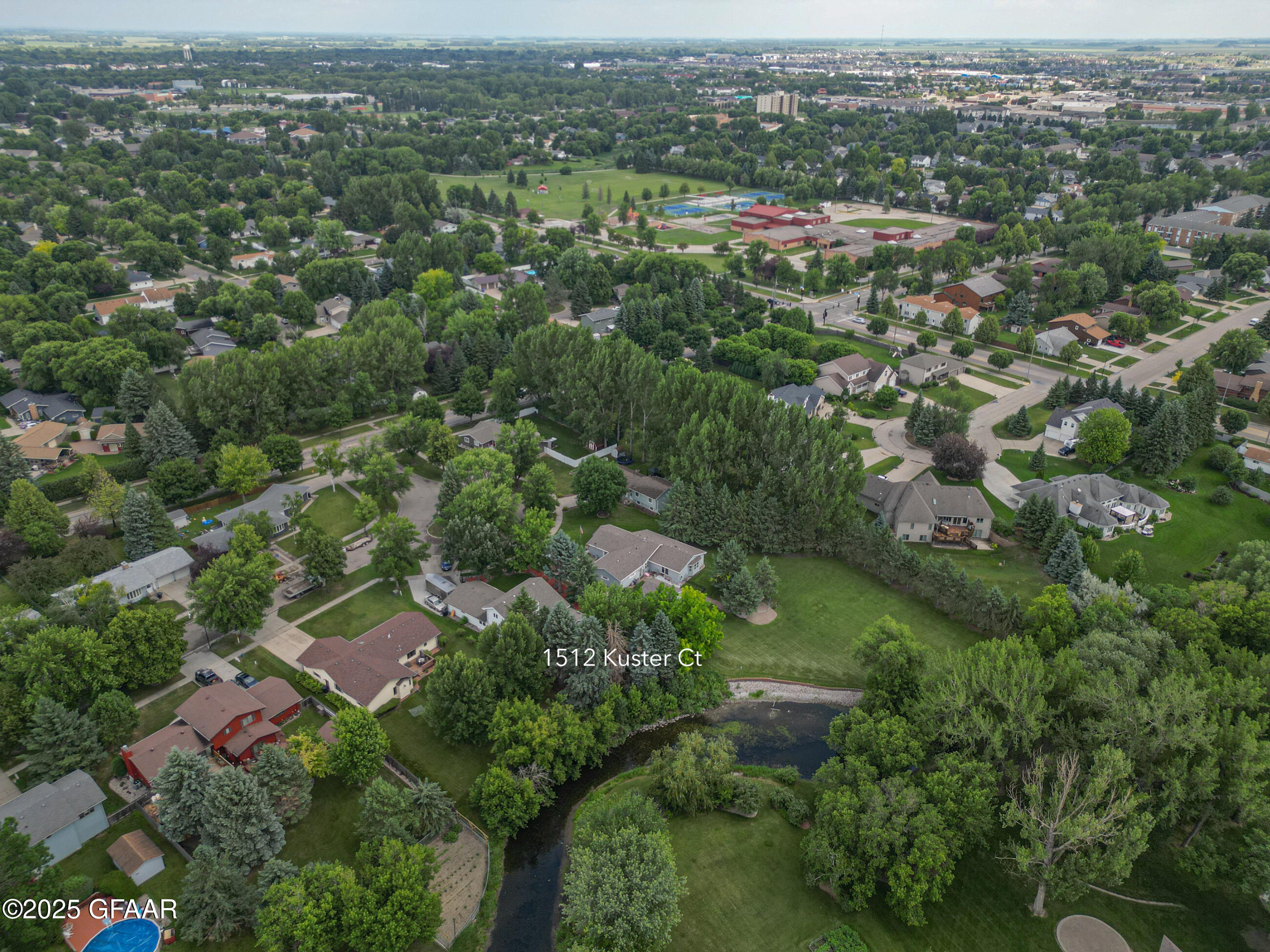 Grand Forks, North Dakota 58201, United States, 4 Bedrooms Bedrooms, ,3 BathroomsBathrooms,Residential,Active,166303