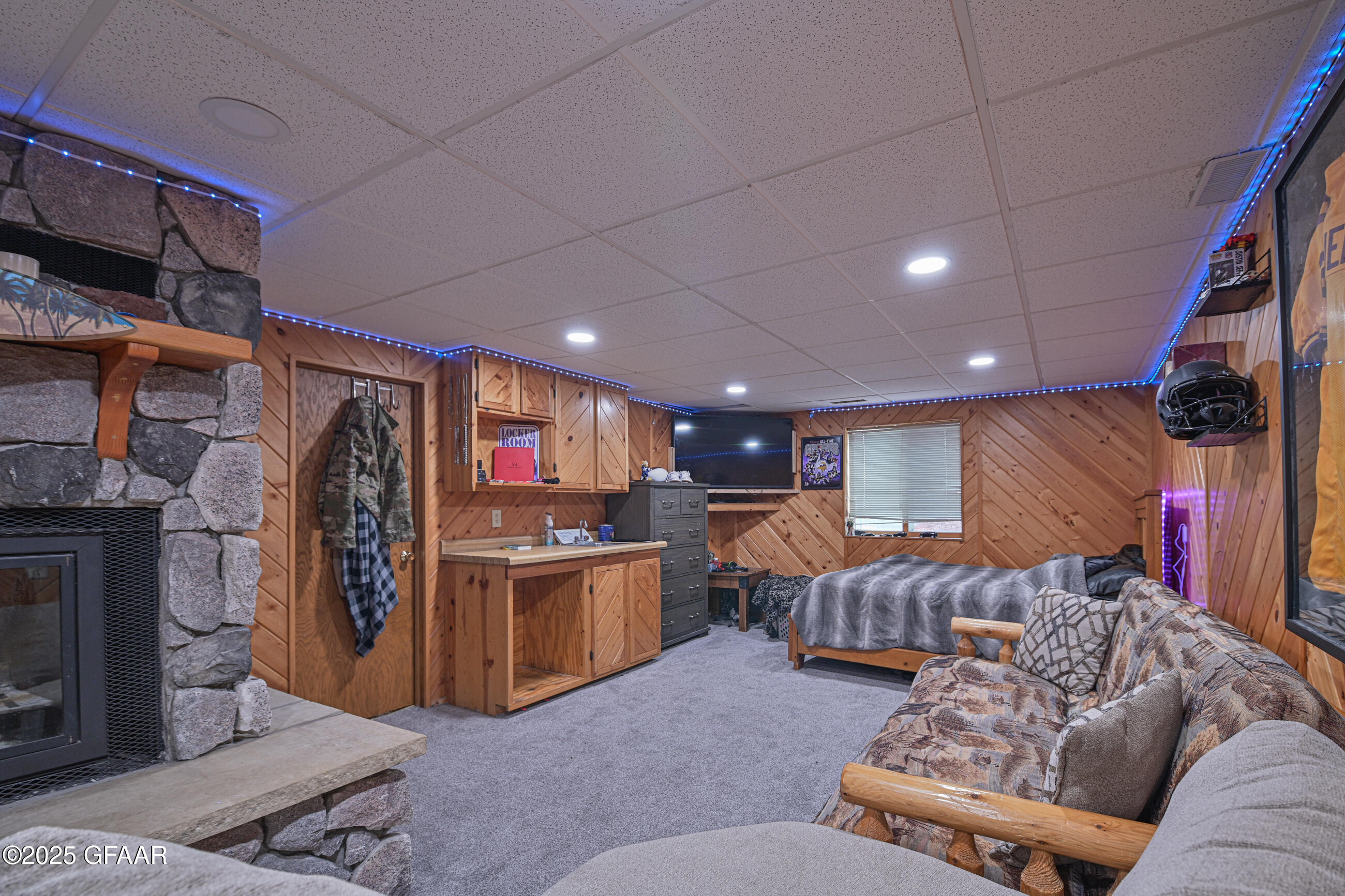 Grand Forks, North Dakota 58201, United States, 4 Bedrooms Bedrooms, ,3 BathroomsBathrooms,Residential,Active,166303