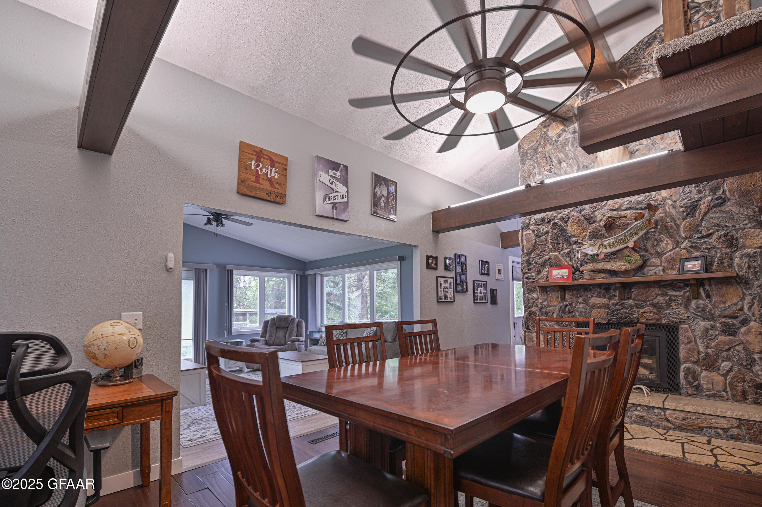 Grand Forks, North Dakota 58201, United States, 4 Bedrooms Bedrooms, ,3 BathroomsBathrooms,Residential,Active,166303