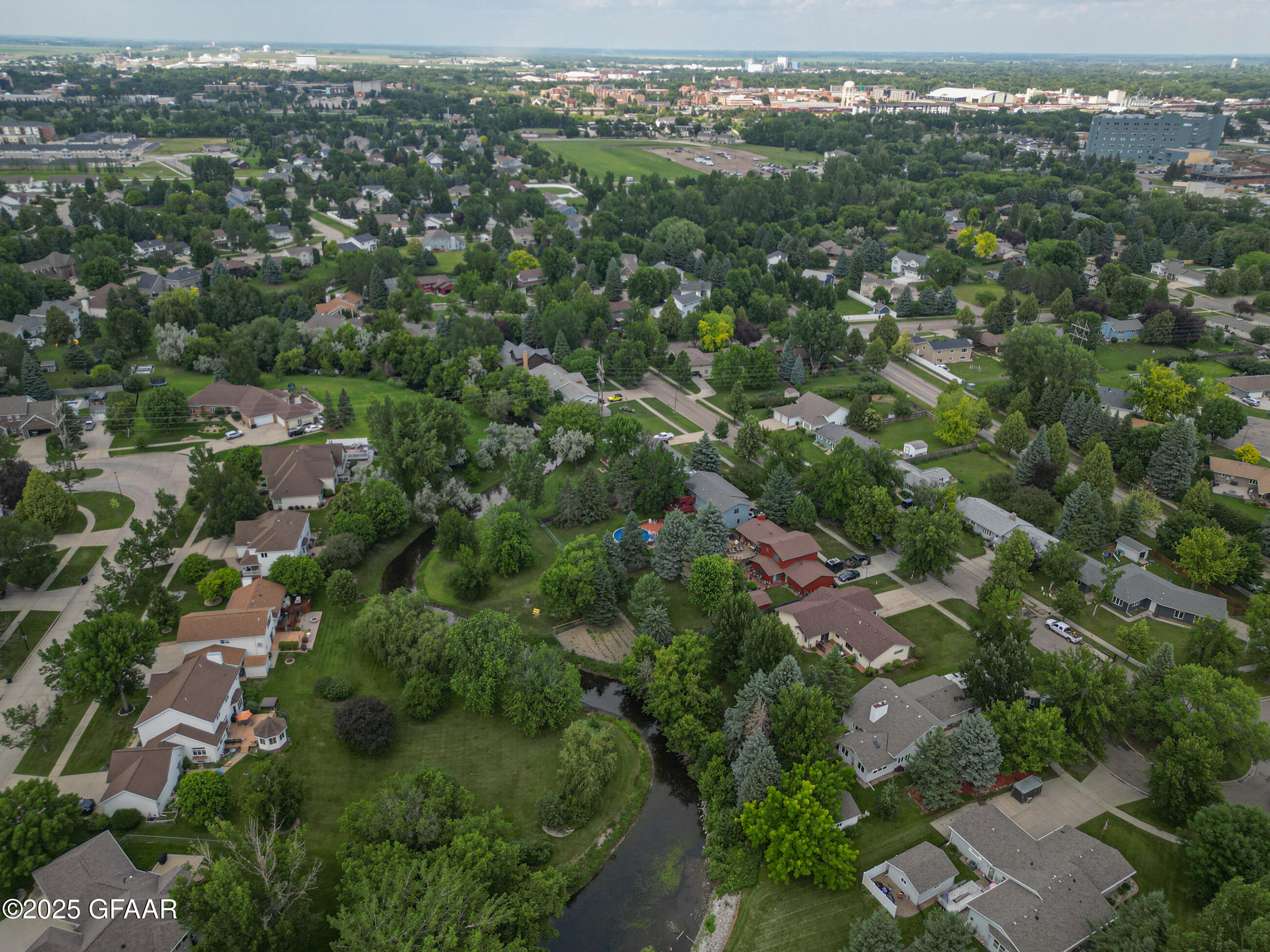Grand Forks, North Dakota 58201, United States, 4 Bedrooms Bedrooms, ,3 BathroomsBathrooms,Residential,Active,166303