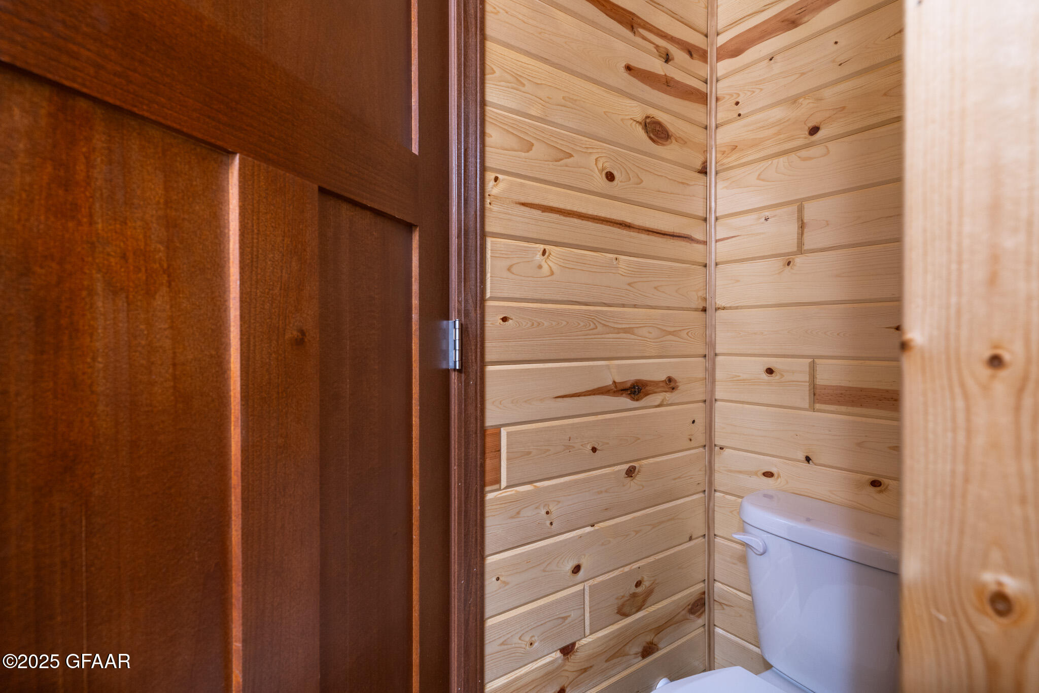 Lengby, Minnesota 56651, United States, 3 Bedrooms Bedrooms, ,2 BathroomsBathrooms,Residential,Active,166341