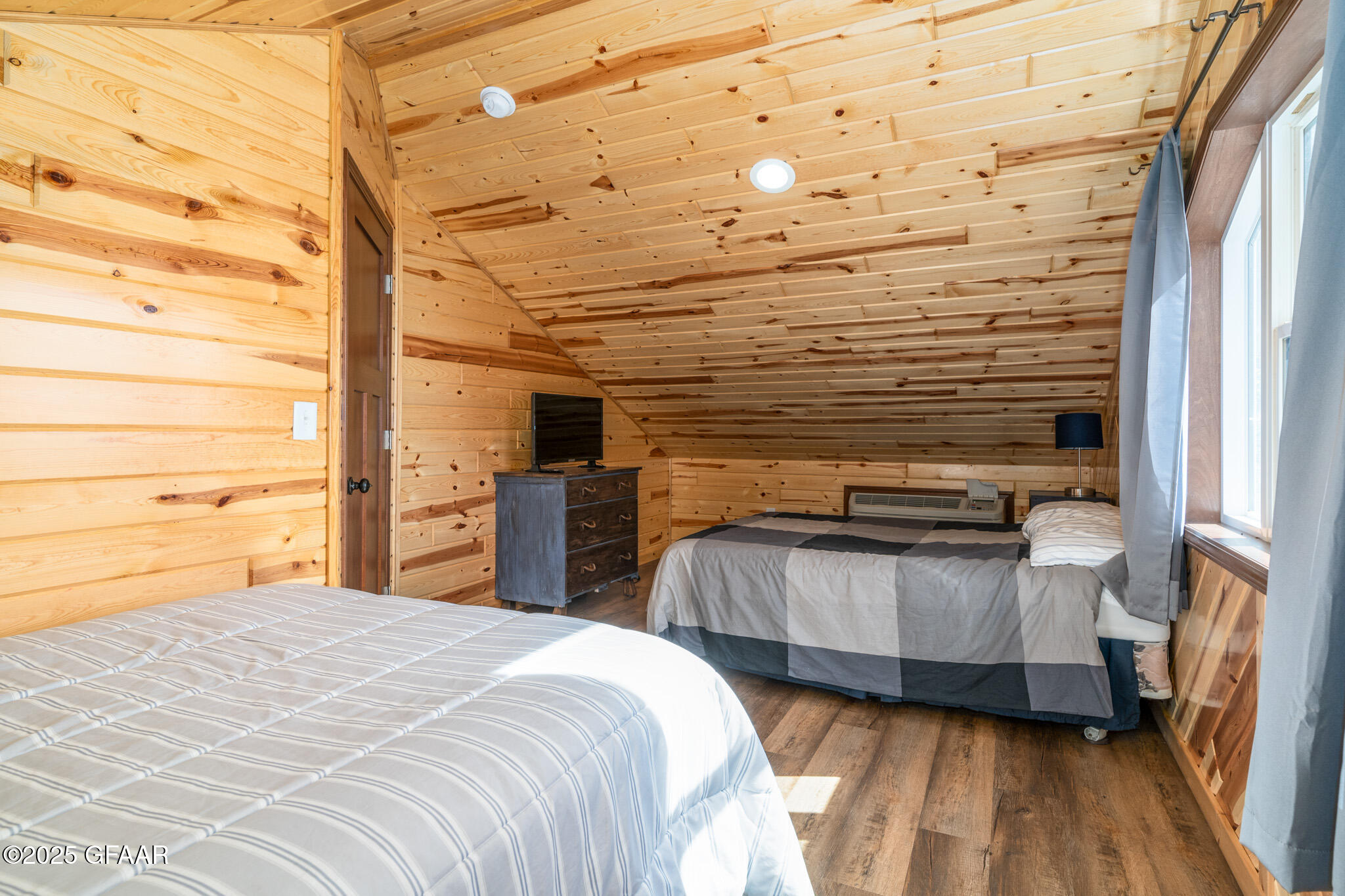 Lengby, Minnesota 56651, United States, 3 Bedrooms Bedrooms, ,2 BathroomsBathrooms,Residential,Active,166341