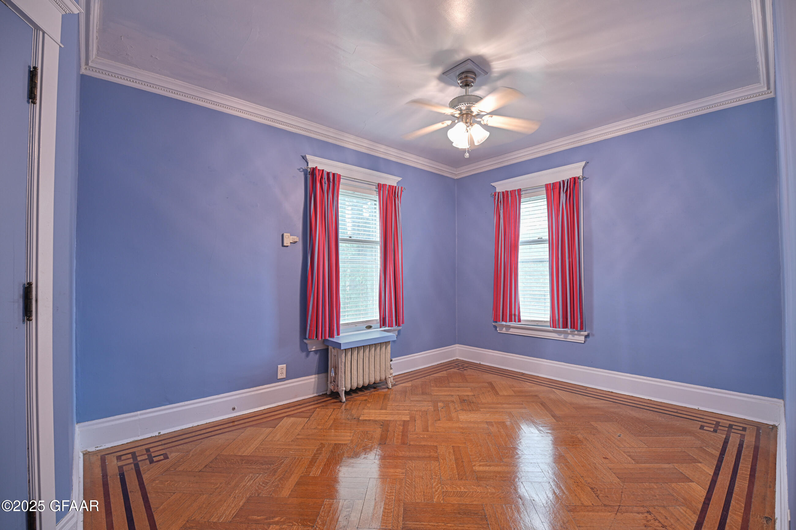 Grand Forks, North Dakota 58201, United States, 5 Bedrooms Bedrooms, ,2 BathroomsBathrooms,Residential,Active,166319