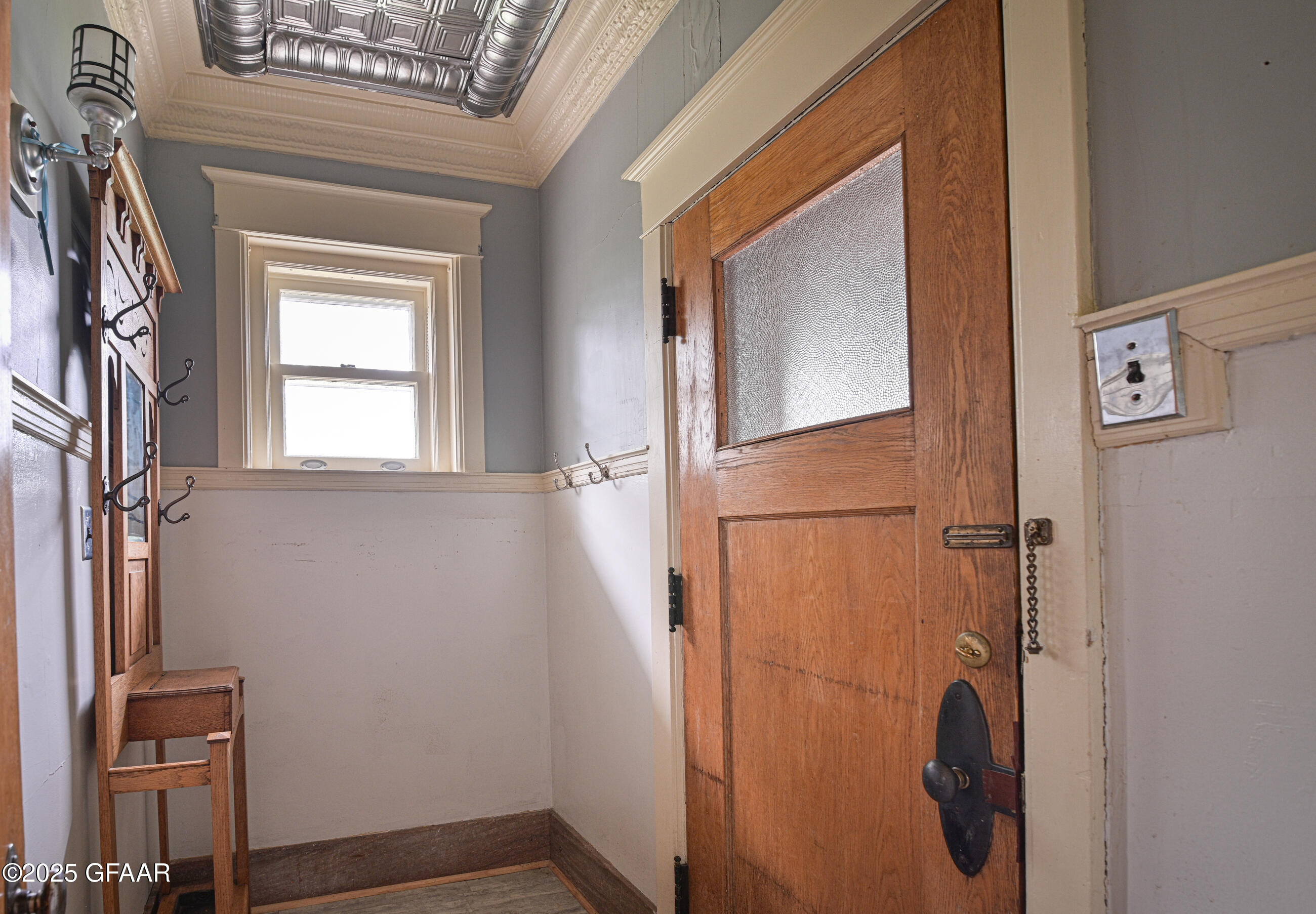 Grand Forks, North Dakota 58201, United States, 5 Bedrooms Bedrooms, ,2 BathroomsBathrooms,Residential,Active,166319