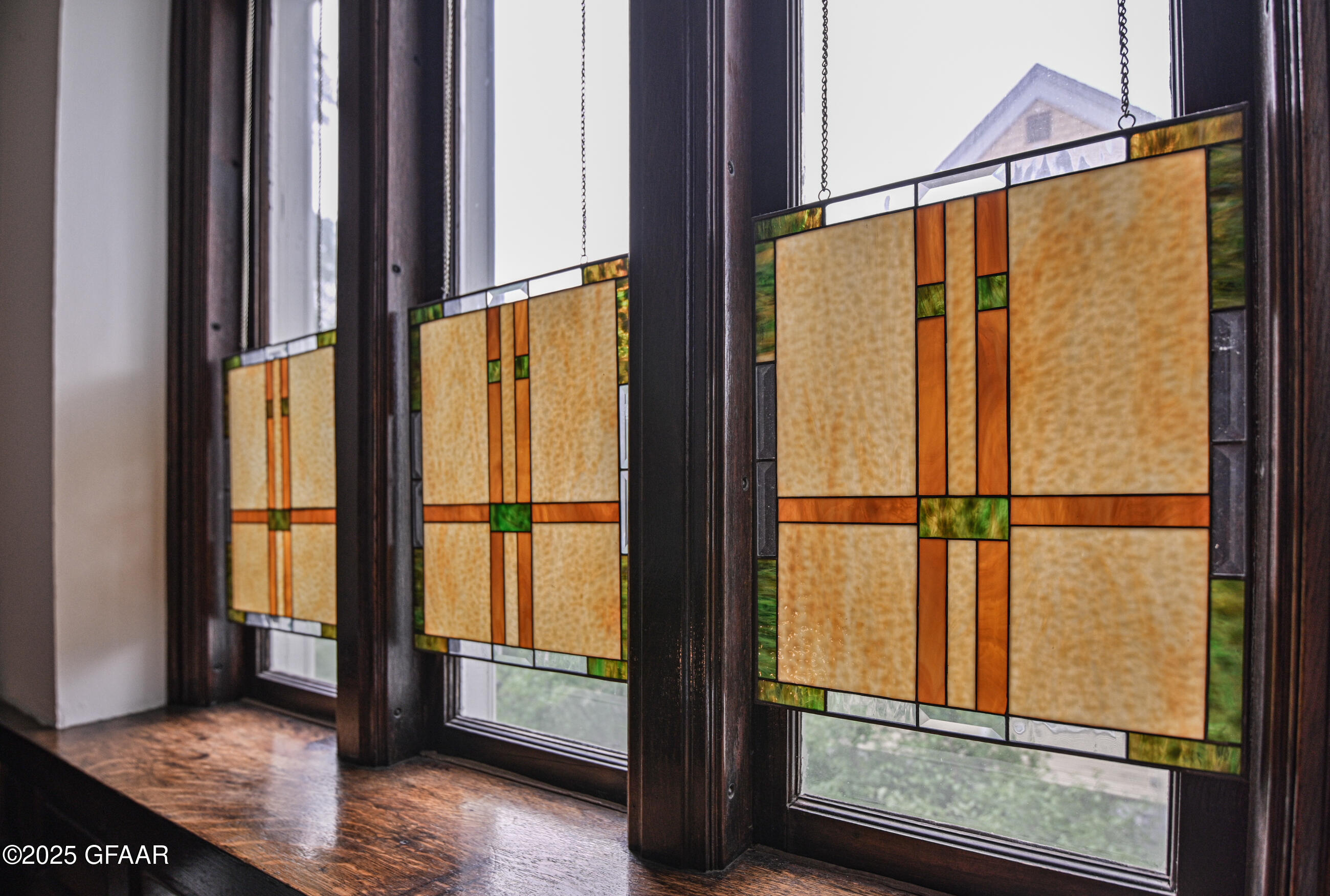 Grand Forks, North Dakota 58201, United States, 5 Bedrooms Bedrooms, ,2 BathroomsBathrooms,Residential,Active,166319