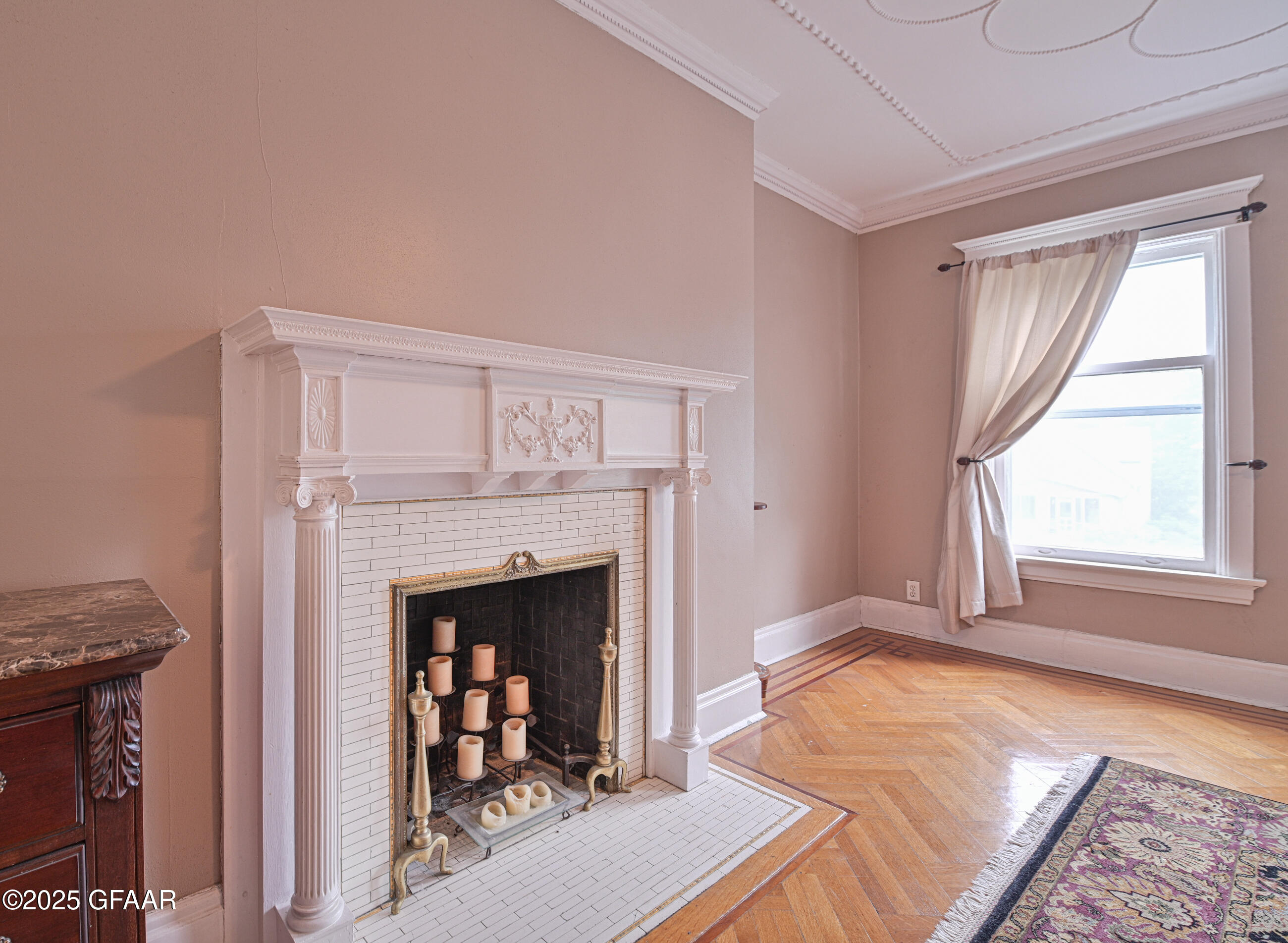 Grand Forks, North Dakota 58201, United States, 5 Bedrooms Bedrooms, ,2 BathroomsBathrooms,Residential,Active,166319