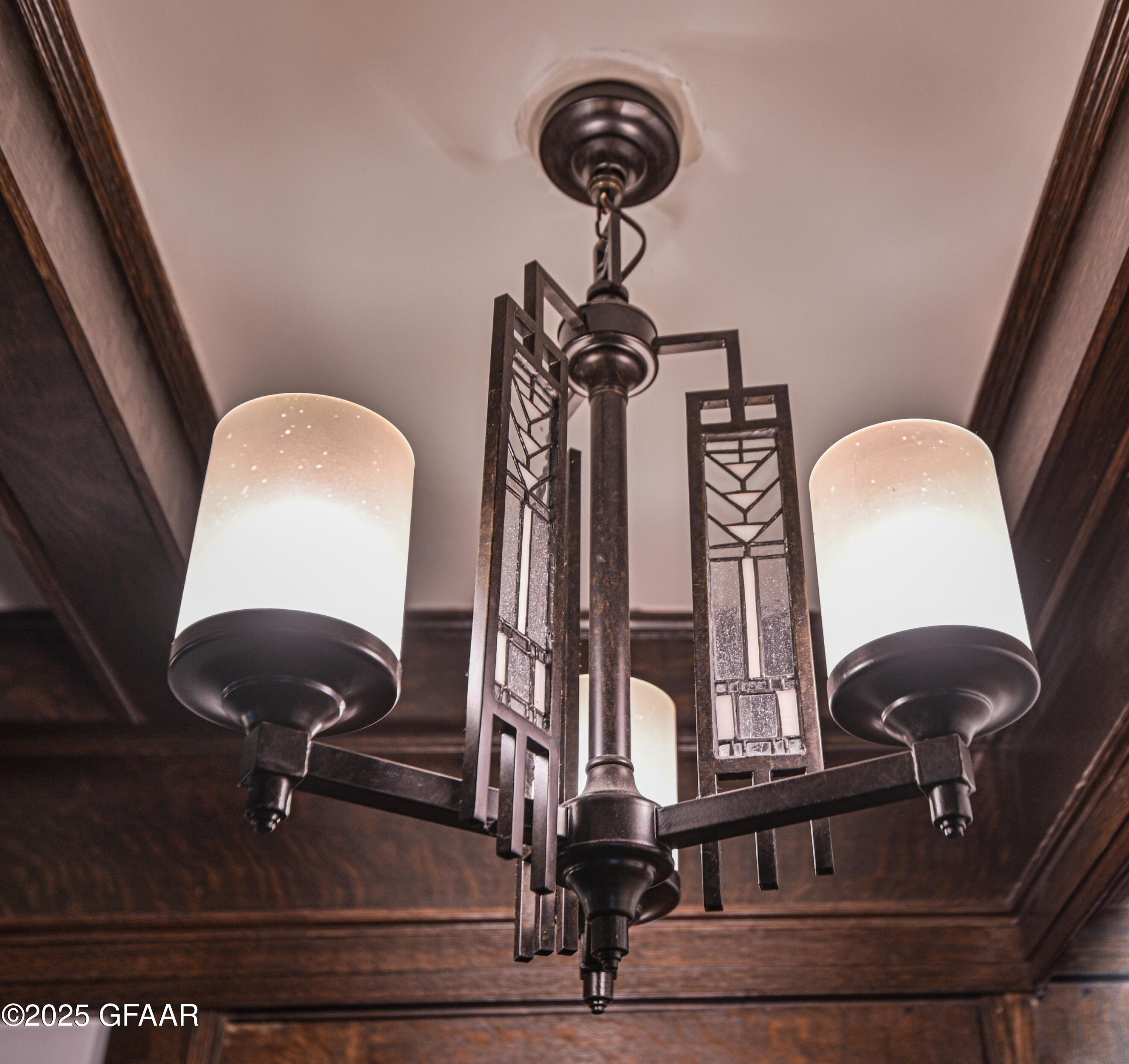 Grand Forks, North Dakota 58201, United States, 5 Bedrooms Bedrooms, ,2 BathroomsBathrooms,Residential,Active,166319