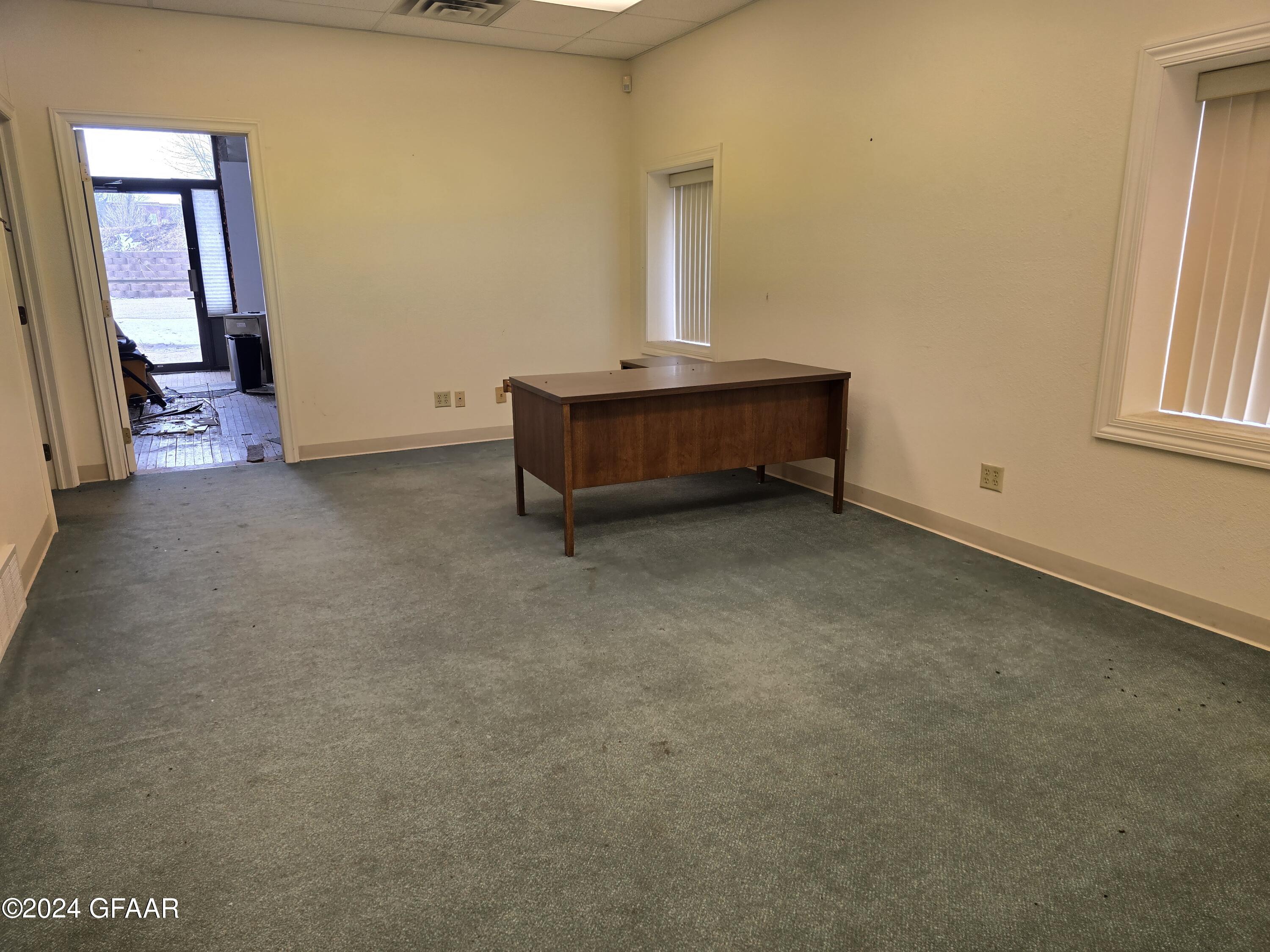 Crookston, Minnesota 56716, United States, ,2 BathroomsBathrooms,Commercial,Active,166361