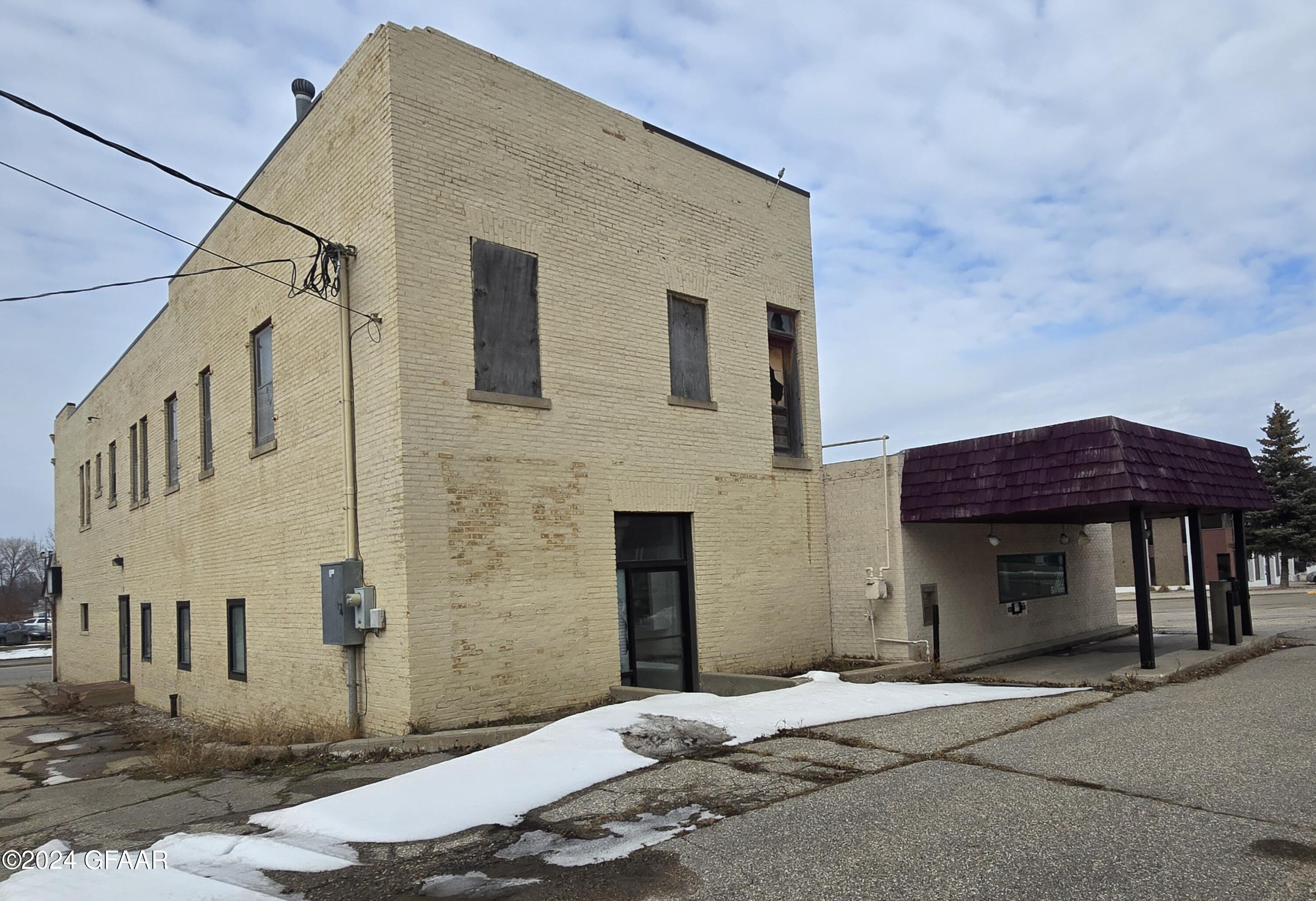 Crookston, Minnesota 56716, United States, ,2 BathroomsBathrooms,Commercial,Active,166361