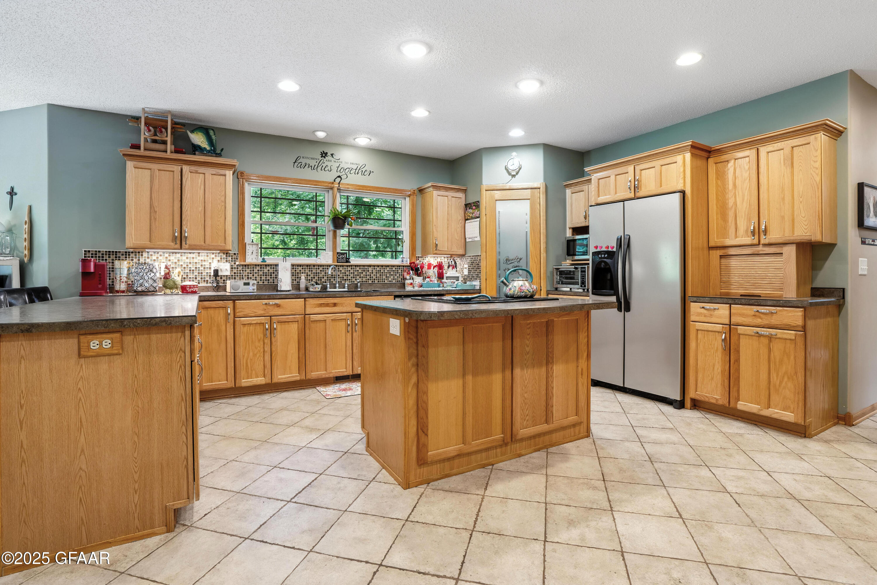 Bagley, Minnesota 56621, United States, 4 Bedrooms Bedrooms, ,3 BathroomsBathrooms,Residential,Active,170989