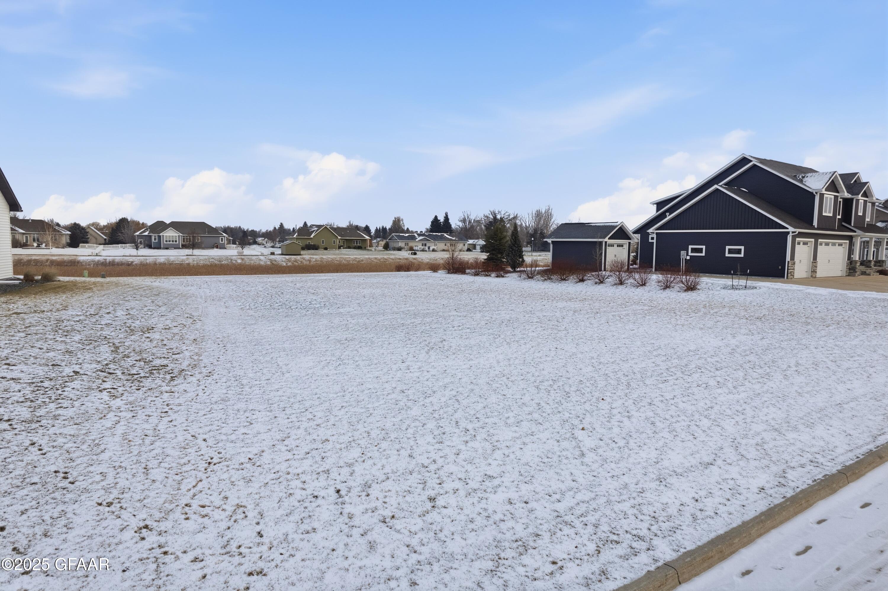 East Grand Forks, Minnesota 56721, United States, ,Land,Active,250372