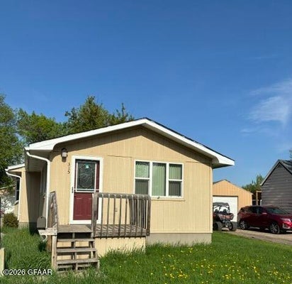 315 BURGAMOTT AVE, GRAFTON, ND 58237 - Image fefb06bd9ca0e7ce97f77dd5f6900cfc/480148790