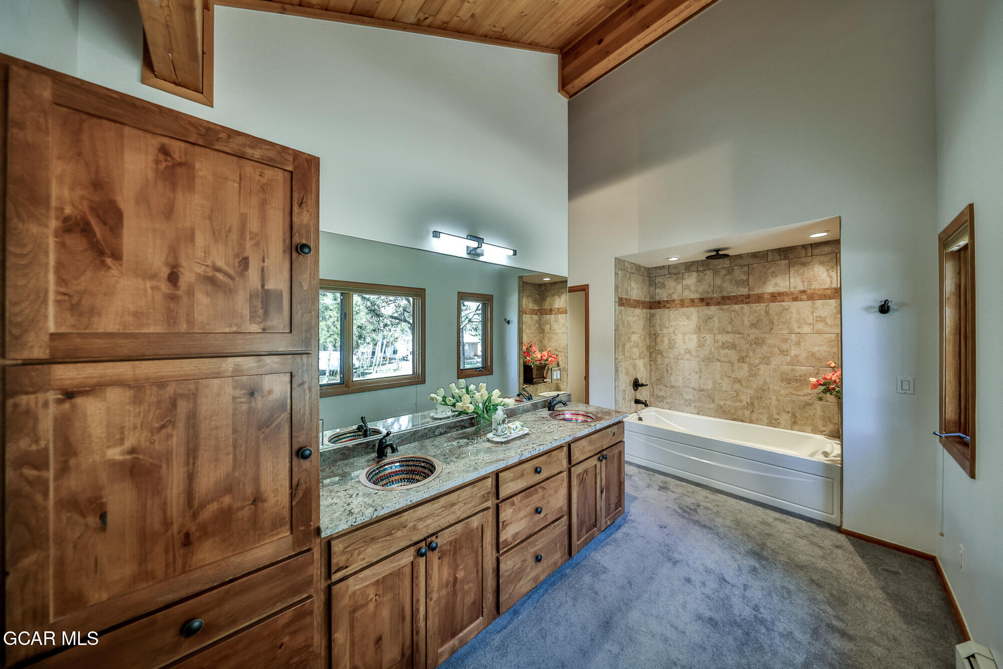Grand Lake, Colorado, 80447, United States, 4 Bedrooms Bedrooms, ,3 BathroomsBathrooms,Residential,Active,2041733