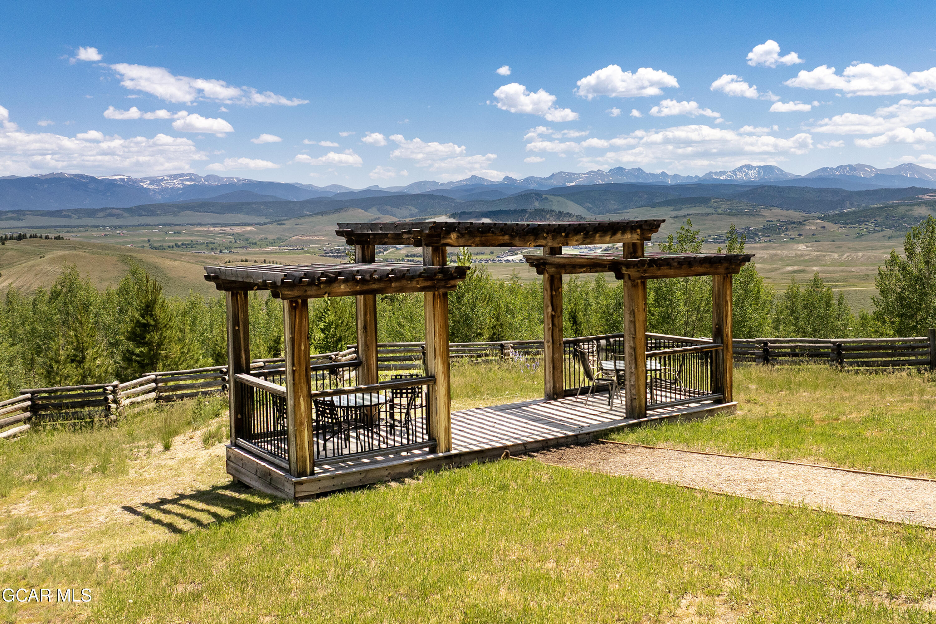 Granby, Colorado, 80446, United States, 11 Bedrooms Bedrooms, ,1 BathroomBathrooms,Residential,Active,1909640