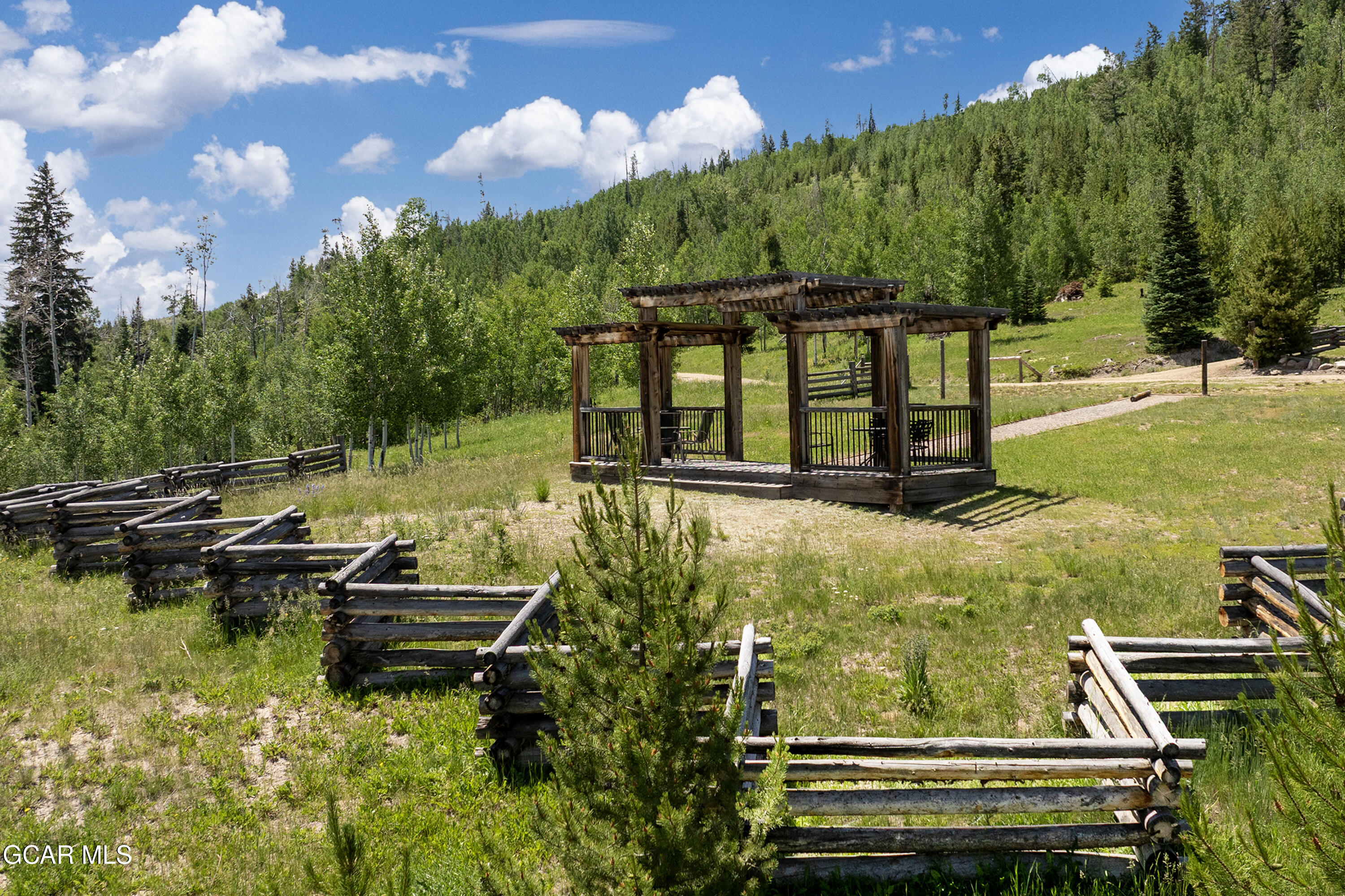 Granby, Colorado, 80446, United States, 11 Bedrooms Bedrooms, ,1 BathroomBathrooms,Residential,Active,1909640