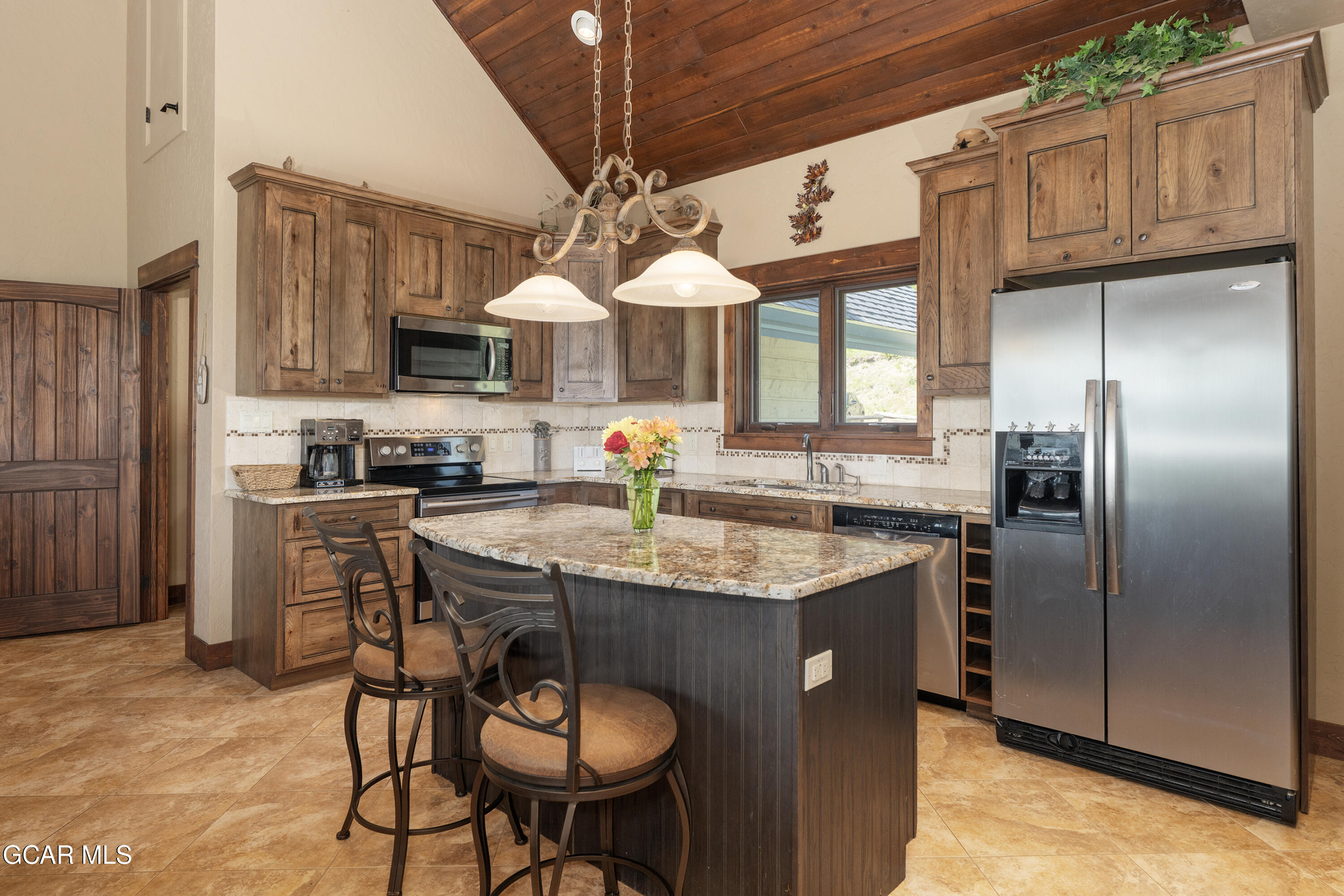 Granby, Colorado, 80446, United States, 11 Bedrooms Bedrooms, ,1 BathroomBathrooms,Residential,Active,1909640