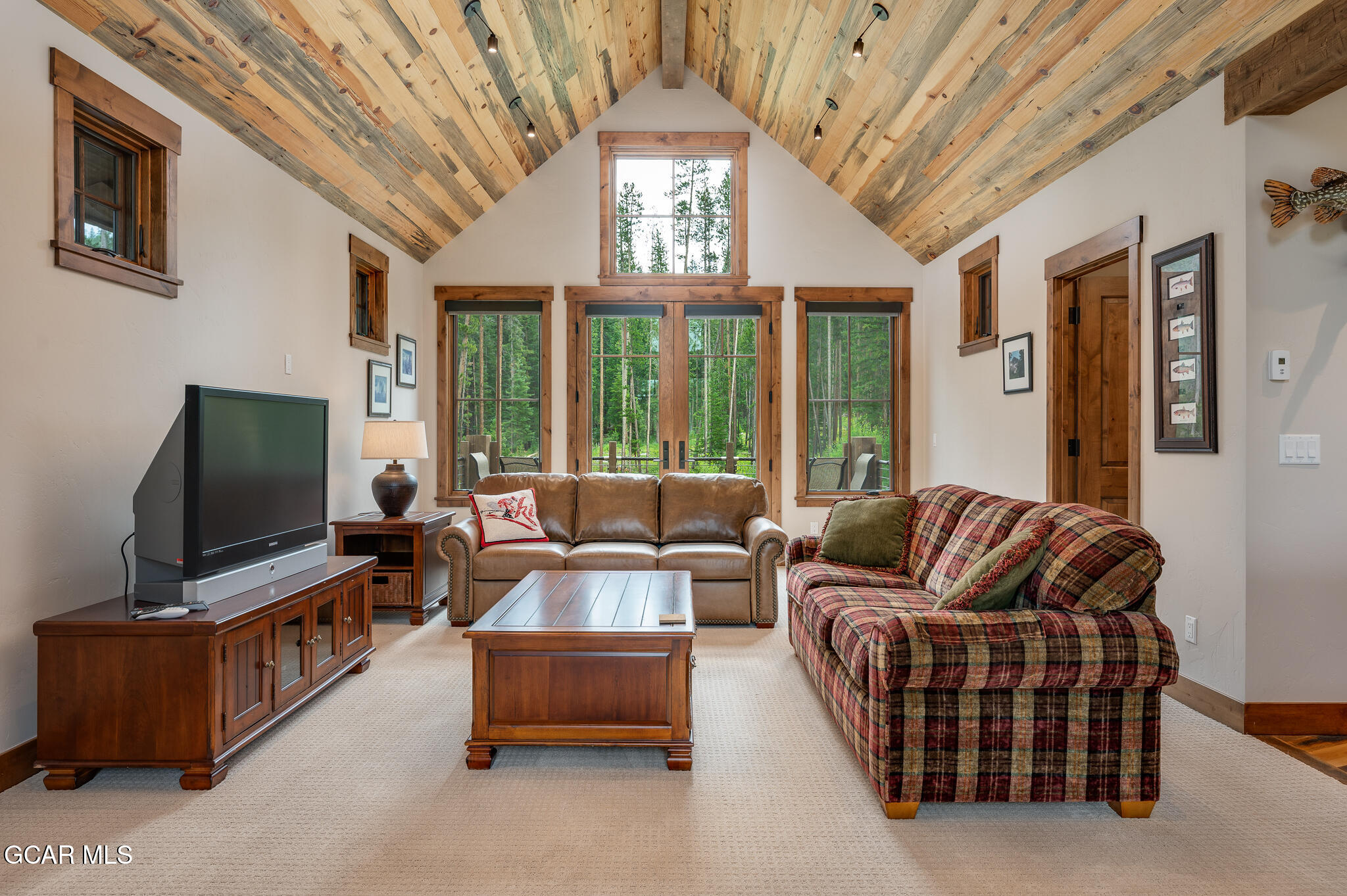 Fraser, Colorado, 80442, United States, 4 Bedrooms Bedrooms, ,4 BathroomsBathrooms,Residential,Active,2007138