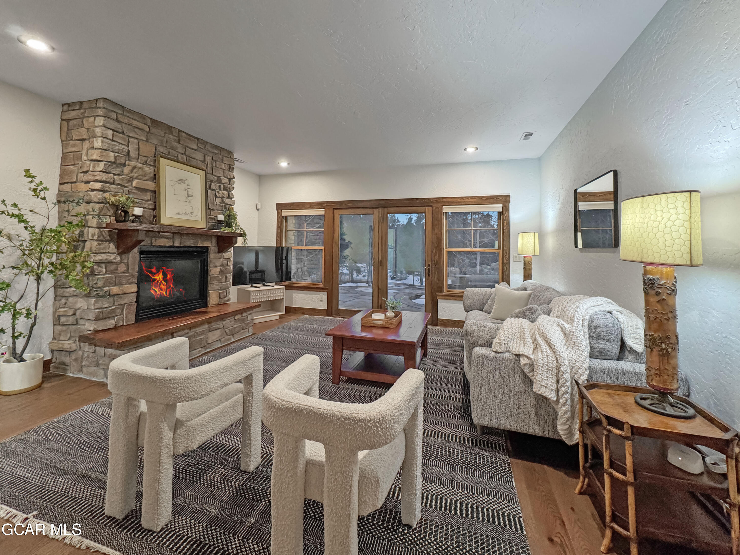 Tabernash, Colorado, 80478, United States, 4 Bedrooms Bedrooms, ,5 BathroomsBathrooms,Residential,Active,2029765