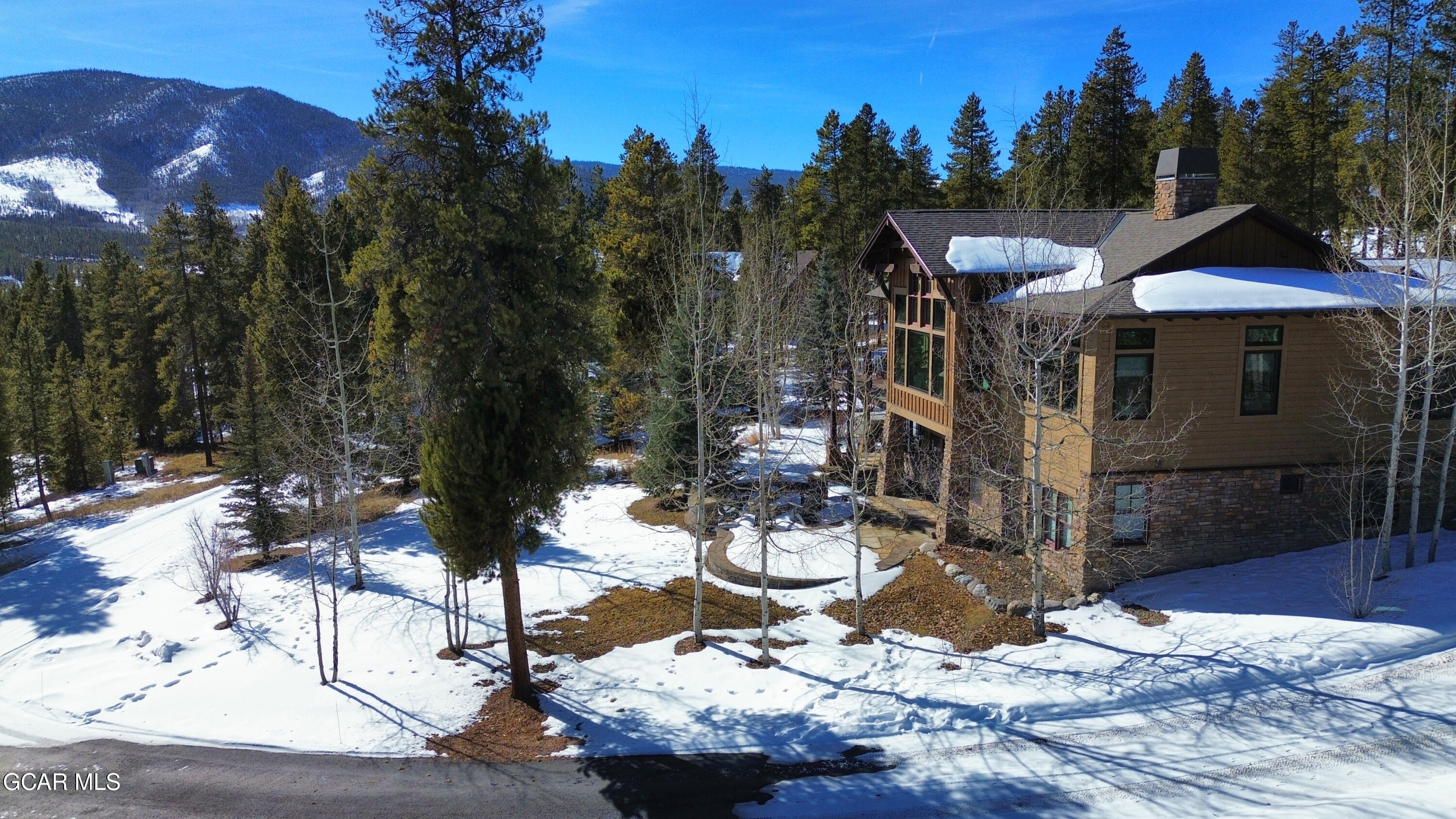 Tabernash, Colorado, 80478, United States, 4 Bedrooms Bedrooms, ,5 BathroomsBathrooms,Residential,Active,2029765