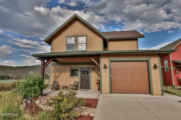 10 MOUNTAIN WILLOW DR, FRASER, CO 80442 - Image c43e0454e73eb3bb4b3c0dc0f9ea7aa3/1025113649