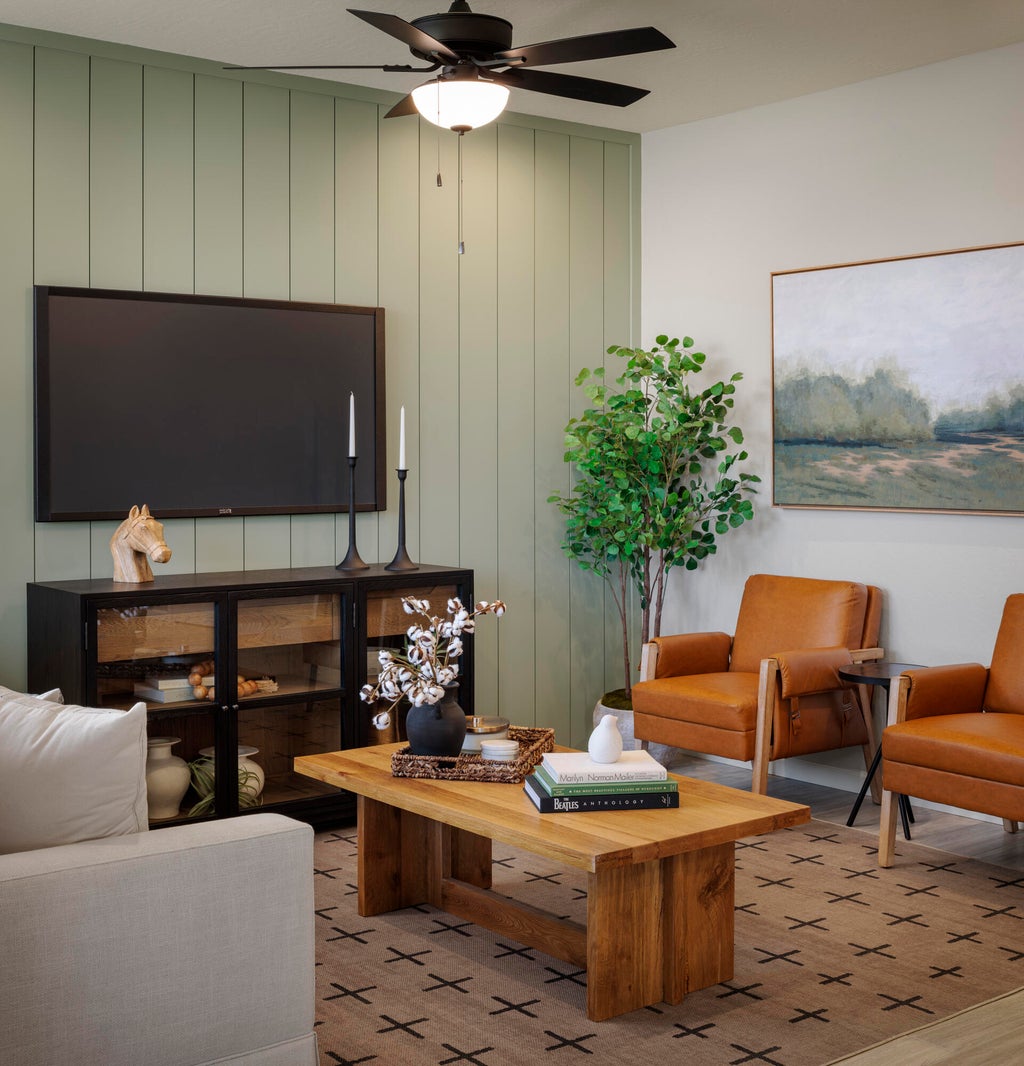 Photo of 6292 Ave 305 Gh 51 #Gh 51, Visalia, CA 93291 (MLS # 243247)