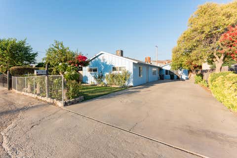 Photo of 32934 Road 158, Ivanhoe, CA 93235 (MLS # 243018)