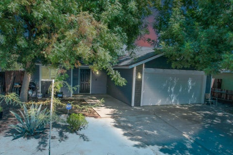 Photo of 2820 N Willis Street, Visalia, CA 93291 (MLS # 243470)