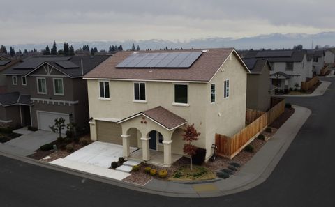 Photo of 2230 S Velie Street, Visalia, CA 93292 (MLS # 240296)