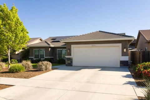 Photo of 2138 W River Springs Avenue, Porterville, CA 93257 (MLS # 240879)