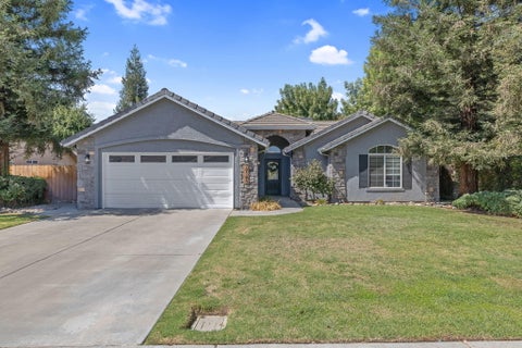 Photo of 2143 N Zachary Street, Visalia, CA 93291 (MLS # 244187)