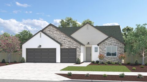Photo of 2279 W Pamela Avenue Lw 167 #Lw 167, Porterville, CA 93257 (MLS # 241924)