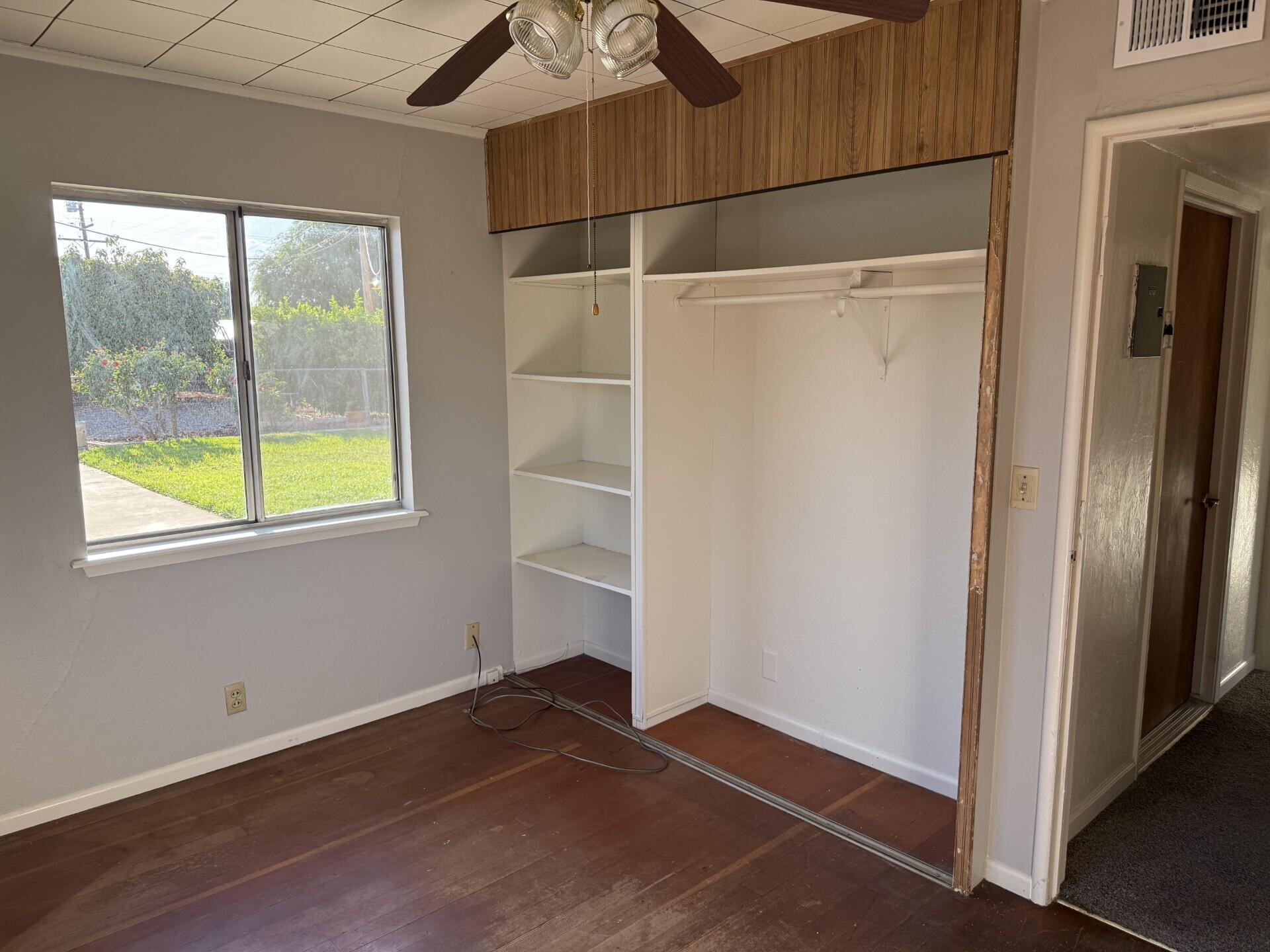 Lindsay, California 93247, United States, 2 Bedrooms Bedrooms, ,1 BathroomBathrooms,Residential,Pending,129812