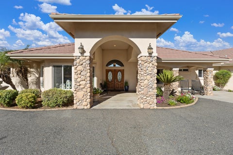 Photo of 16489 Goat Ranch Road, Springville, CA 93265 (MLS # 243322)