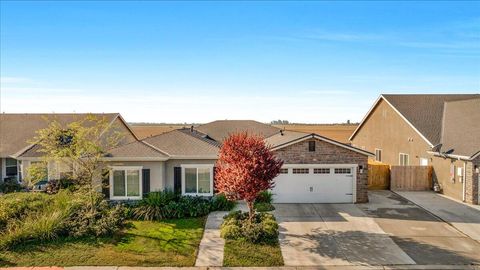 1829 Softwind Drive, Tulare, CA 93274 - MLS#: 228306