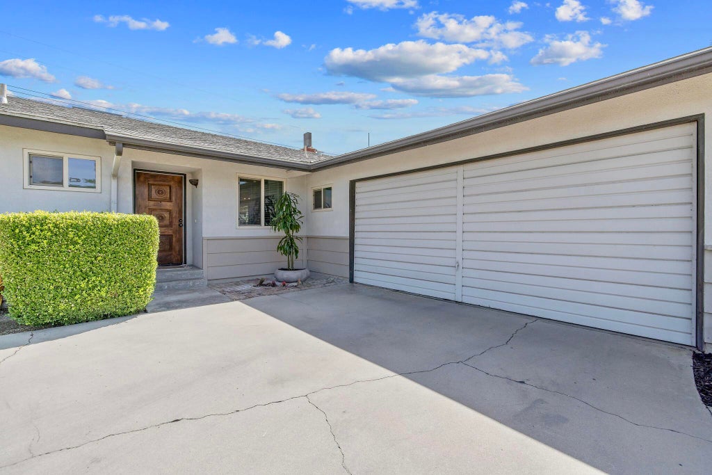 Photo of 3113 E Laurel Avenue, Visalia, CA 93292 (MLS # 242360)