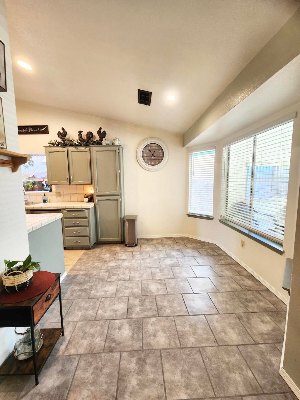 Photo of 4235 W Mission Court, Visalia, CA 93277 (MLS # 244388)