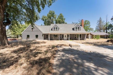Photo of 1150 E Hanford Armona Road, Lemoore, CA 93245 (MLS # 241843)