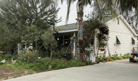 Photo of 328 N Conley Street N, Porterville, CA 93257 (MLS # 239852)