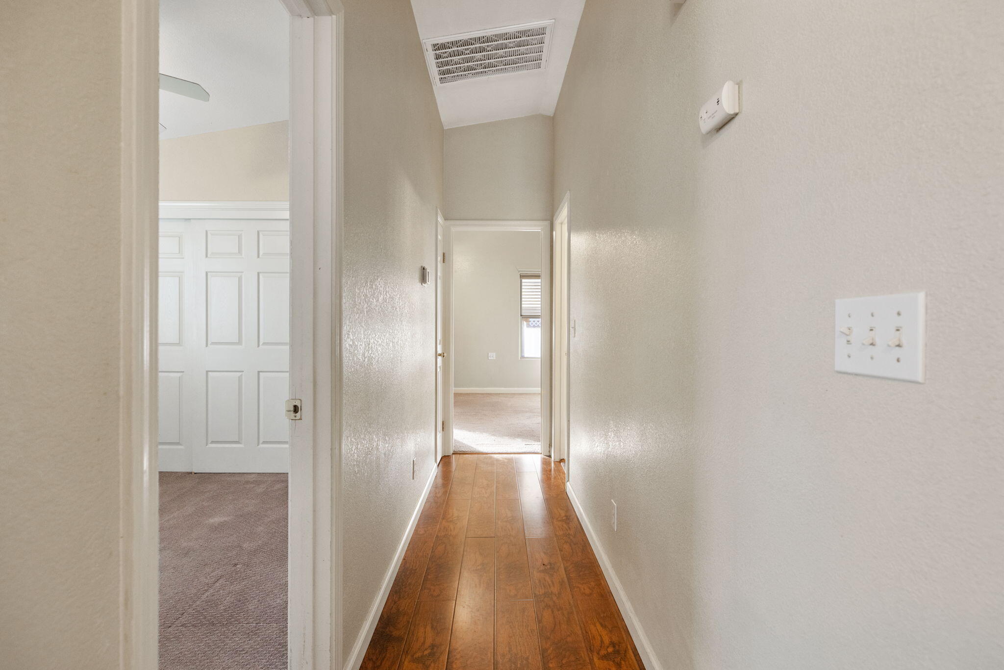 Visalia, California 93277, United States, 3 Bedrooms Bedrooms, ,2 BathroomsBathrooms,Residential,Active,241550