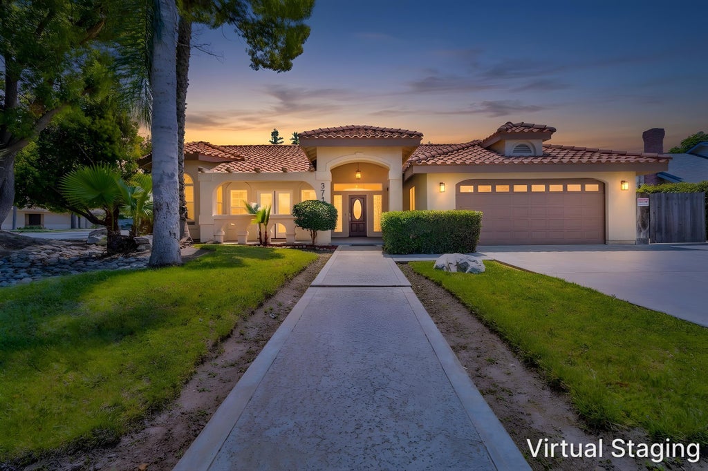 Photo of 3711 W Victor Avenue, Visalia, CA 93277 (MLS # 244052)