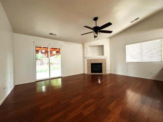 Photo of 2863 W Prescott Avenue, Visalia, CA 93291 (MLS # 241660)