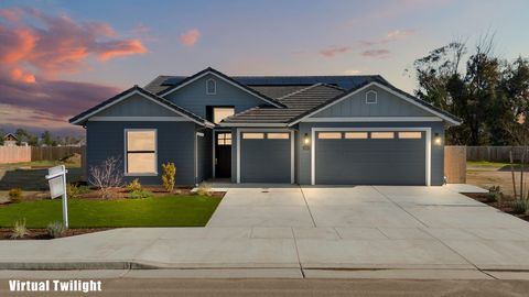 Photo of 928 Hidden Ridge, Tulare, CA 93274 (MLS # 234992)