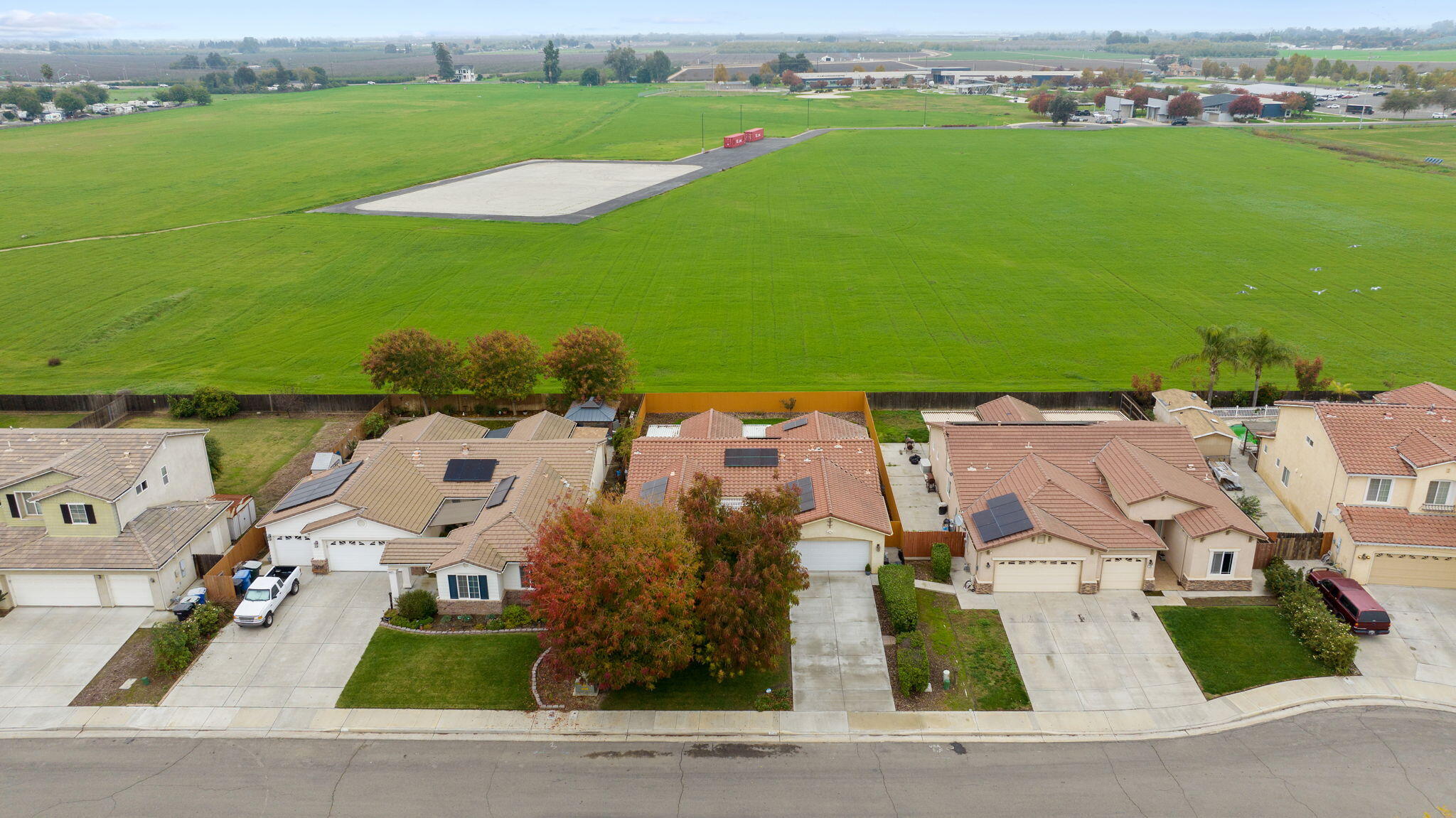 Hanford, California 93230, United States, 4 Bedrooms Bedrooms, ,2 BathroomsBathrooms,Residential,Active,249343