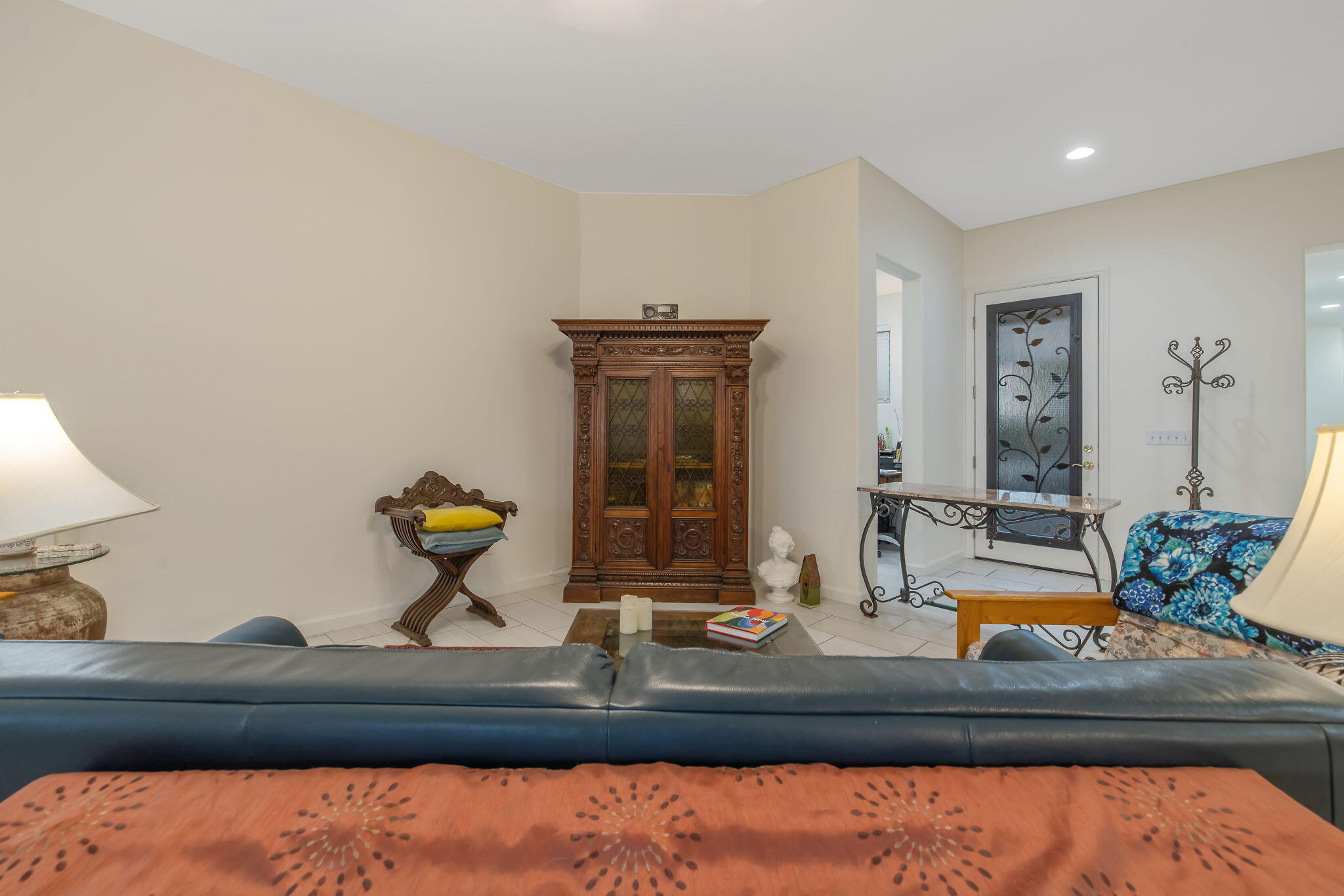 Hanford, California 93230, United States, 4 Bedrooms Bedrooms, ,2 BathroomsBathrooms,Residential,Active,249343