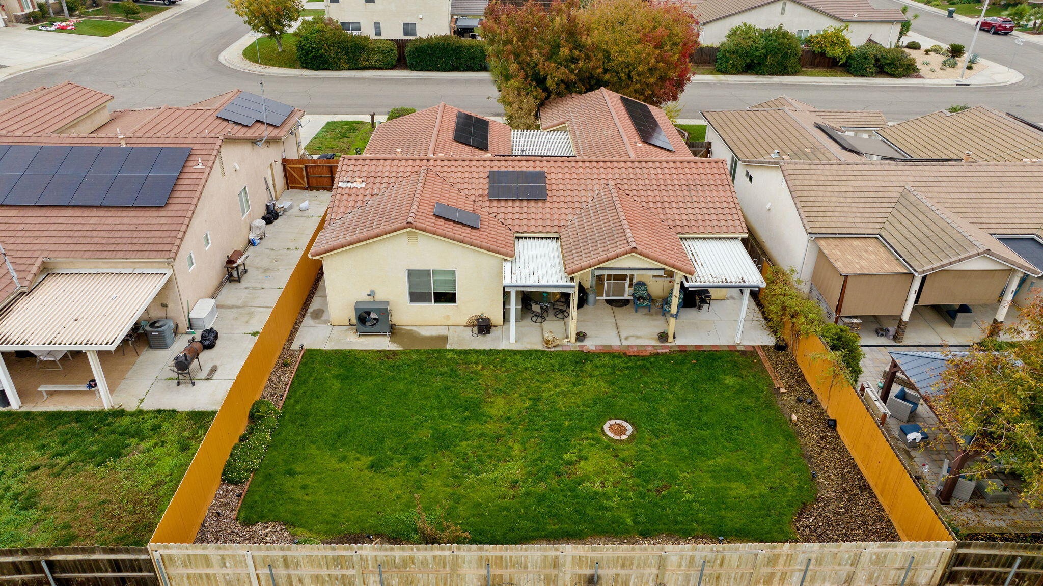 Hanford, California 93230, United States, 4 Bedrooms Bedrooms, ,2 BathroomsBathrooms,Residential,Active,249343