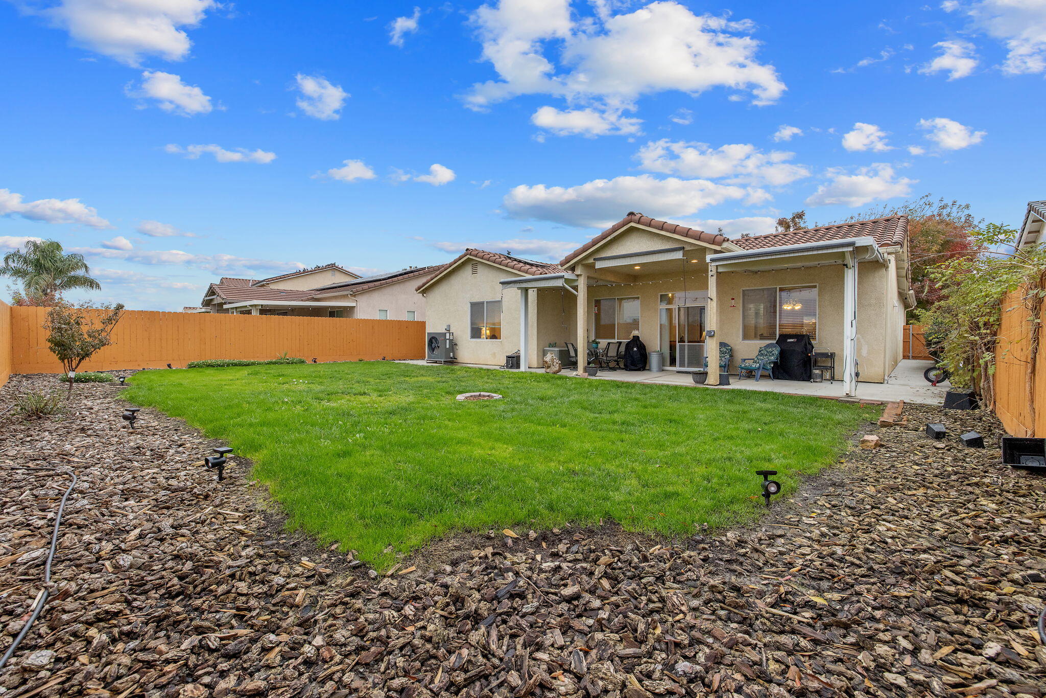 Hanford, California 93230, United States, 4 Bedrooms Bedrooms, ,2 BathroomsBathrooms,Residential,Active,249343