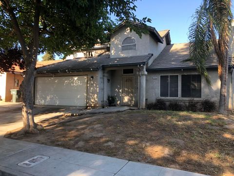 Photo of 3546 N Berlin Avenue, Fresno, CA 93722 (MLS # 235386)