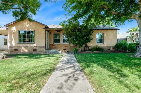 Photo of 621 N N Place, Tulare, CA 93274 (MLS # 242155)